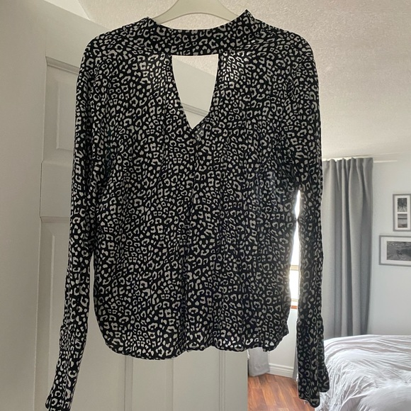 HM Top - Picture 5 of 5